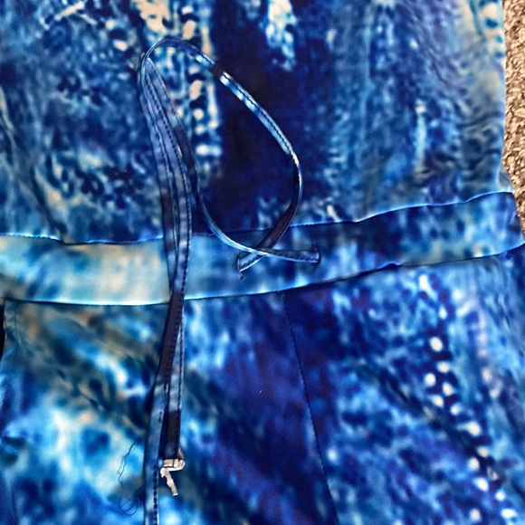 Jumpsuit! - Picture 5 of 9